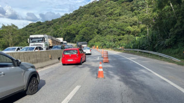 BR-277, entre Curitiba e o litoral do Paraná