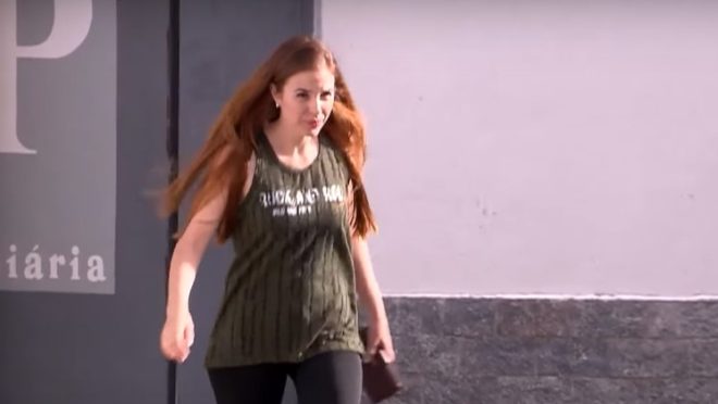 Suzane Von Richthofen deixando a prisão