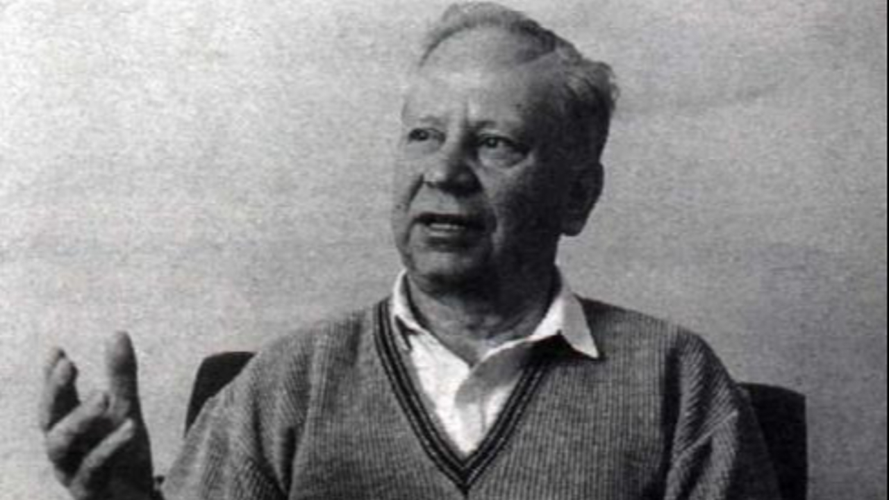 O padre jesuíta Henrique Cláudio de Lima Vaz