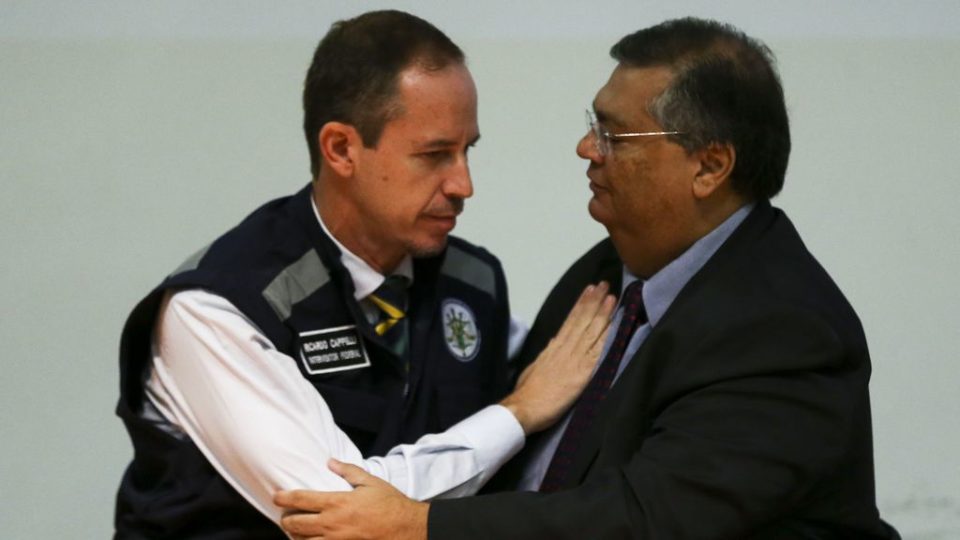 O interventor federal, Ricardo Cappelli, e o ministro da Justiça e Segurança Pública, Flávio Dino