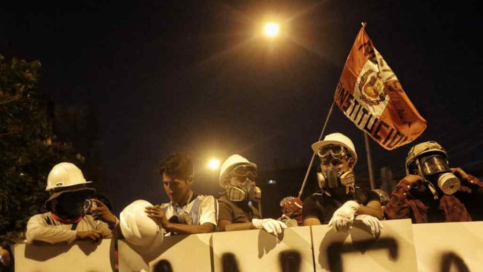 Nova marcha contra o governo em Lima reúne milhares de peruanos