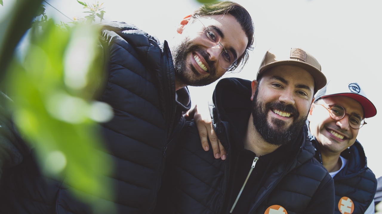 Eduardo Petrelli (CEO), Saulo Marti (CMO) e Paulo Monçores (CTO), fundadores da foodtech Diferente