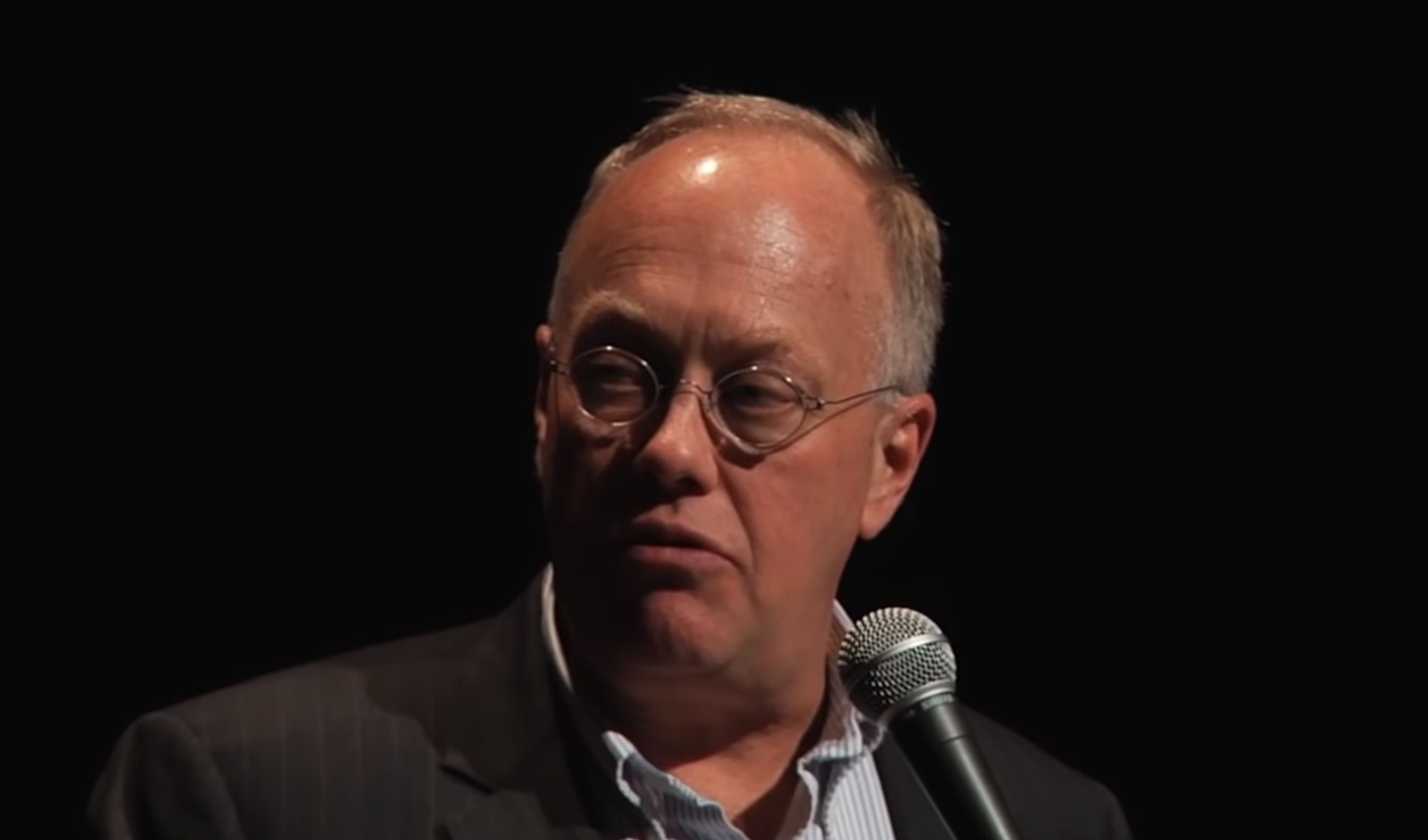 O jornalista Chris Hedges esboça em seu livro uma história da esquerda dos EUA