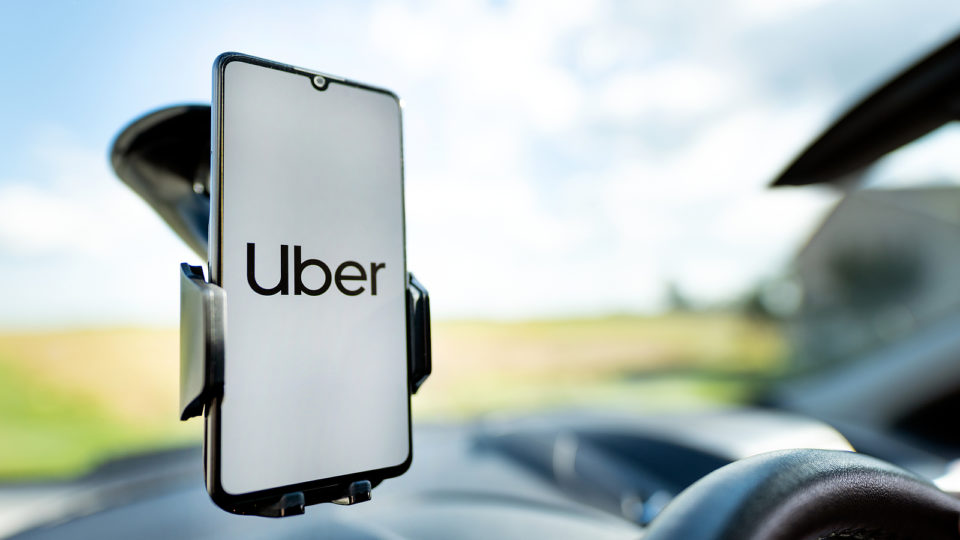 Uber e aplicativos estatais