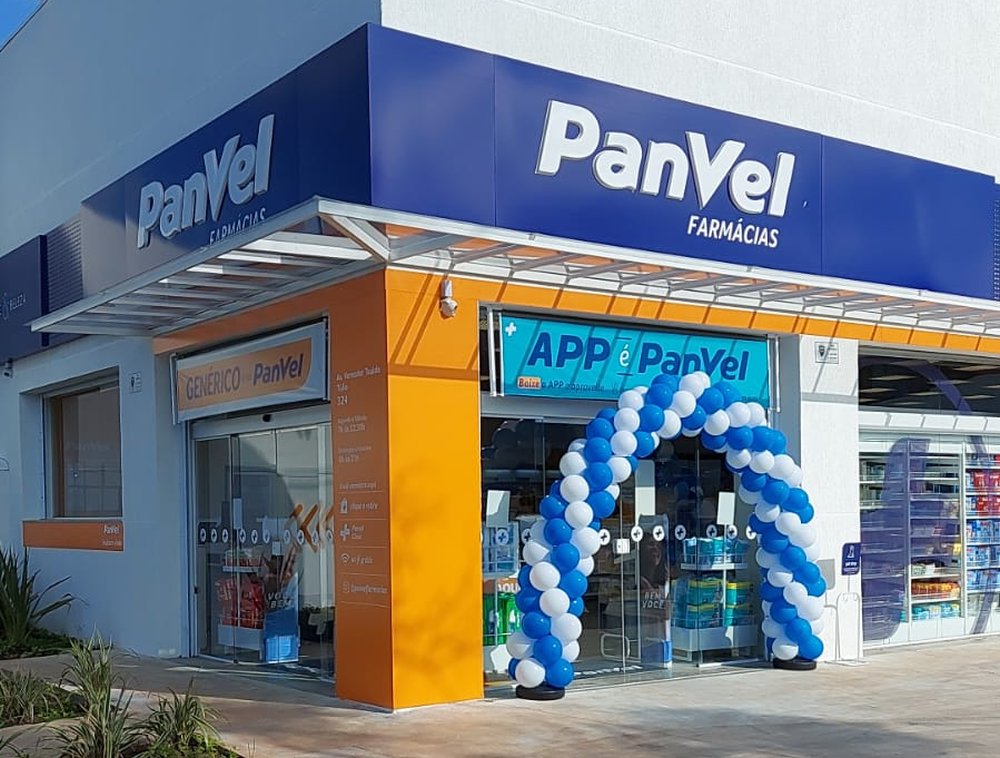 Nova loja da Panvel fica no bairro Santa Felicidade