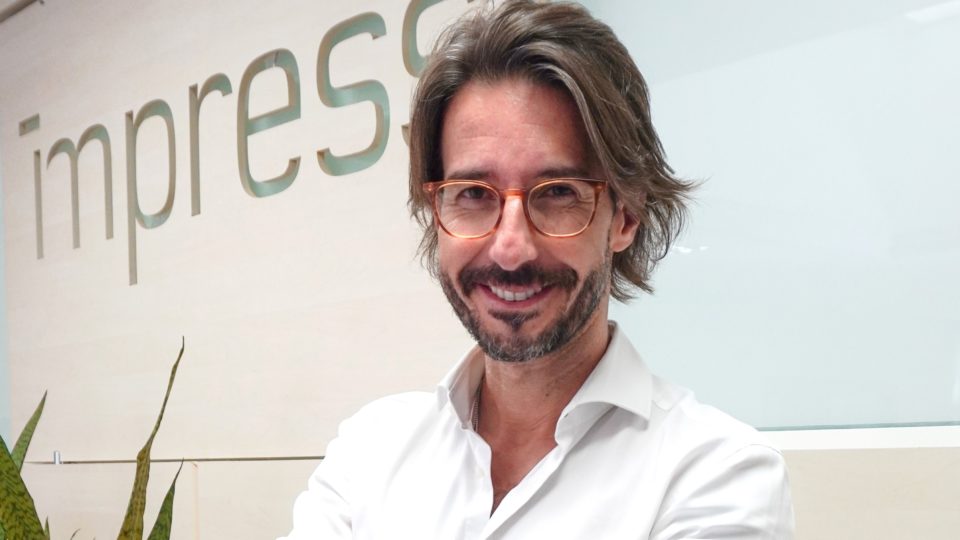 Marcelo Santos, diretor comercial da Impress, indústria de papéis decorativos