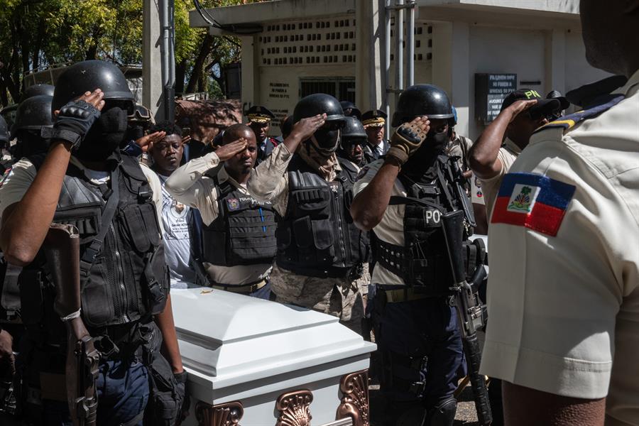 Polícia dos EUA prende 4 suspeitos pelo assassinato do presidente do Haiti