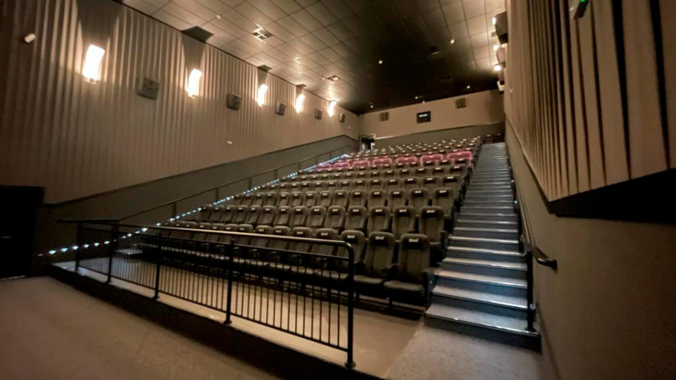 Quando todas estiverem operando, as cinco salas de cinema do City Center abrigarão mais de 1000 pessoas simultaneamente