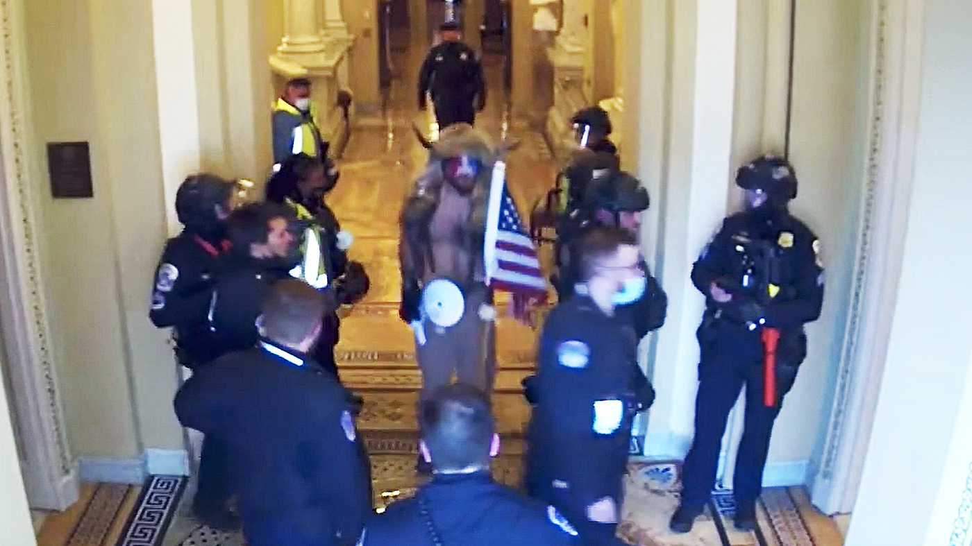 Invasão do Capitólio, xamã Jacob Chansley