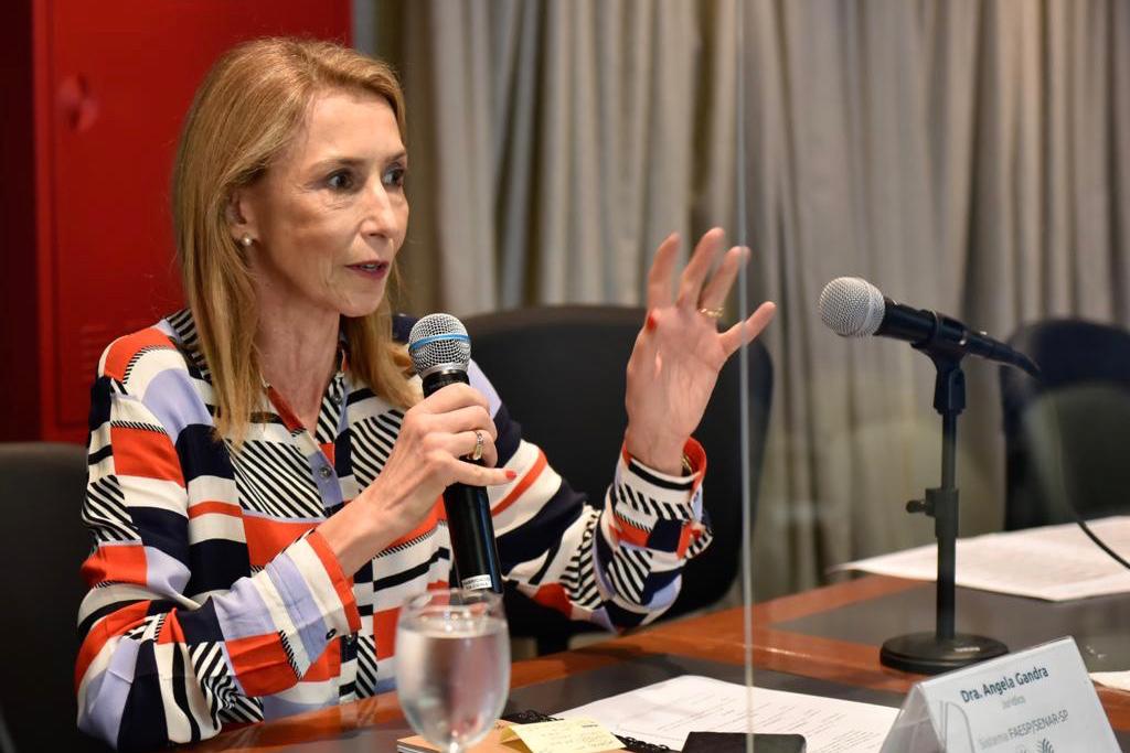 Política em defesa da família