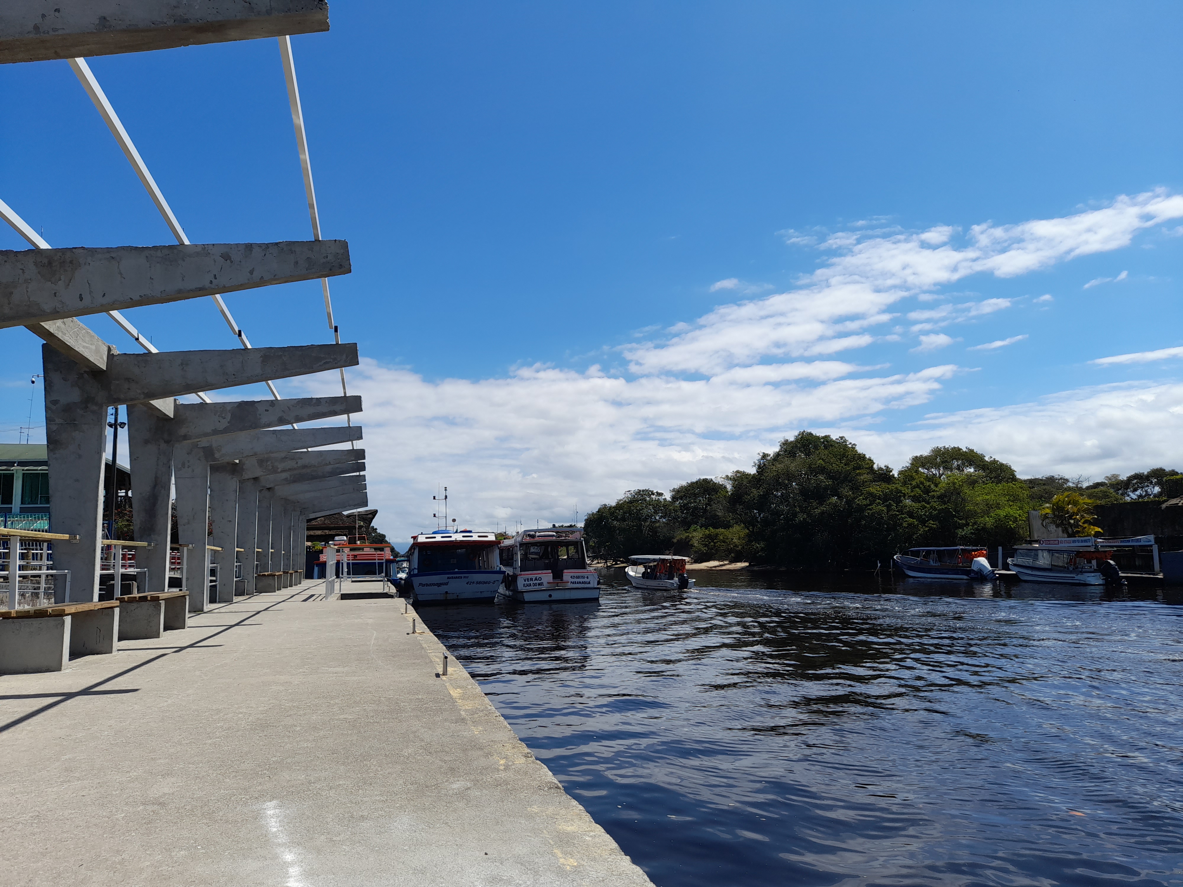 Ponto de embarque para a Ilha do Mel em Pontal do Sul: tarifas do transporte regular passarão a R$ 44,77, incluindo ida e volta.