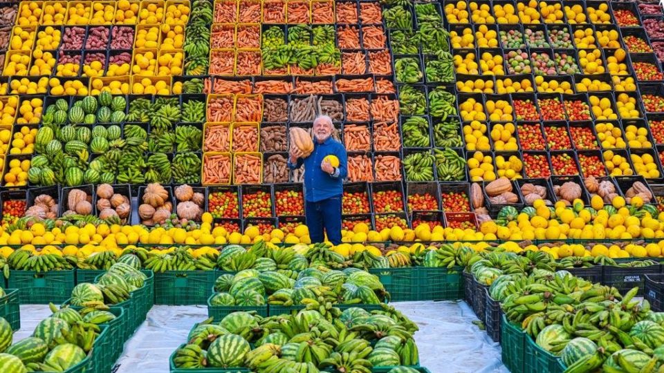 Diogo Schelp: Sem ideias novas, Lula relança antigos programas