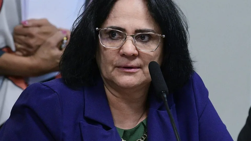 Damares Alves