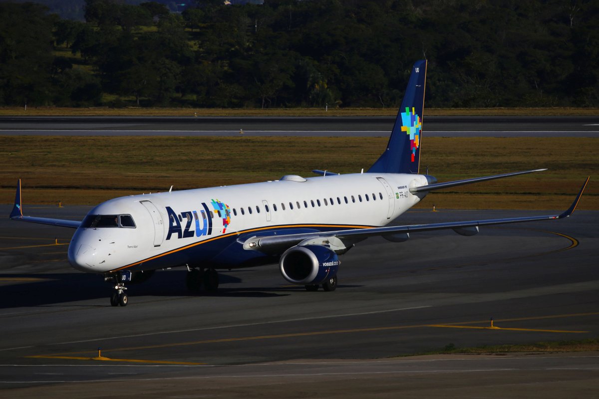 Azul