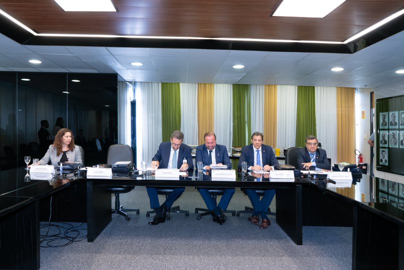 Novos conselheiros de Itaipu são empossados