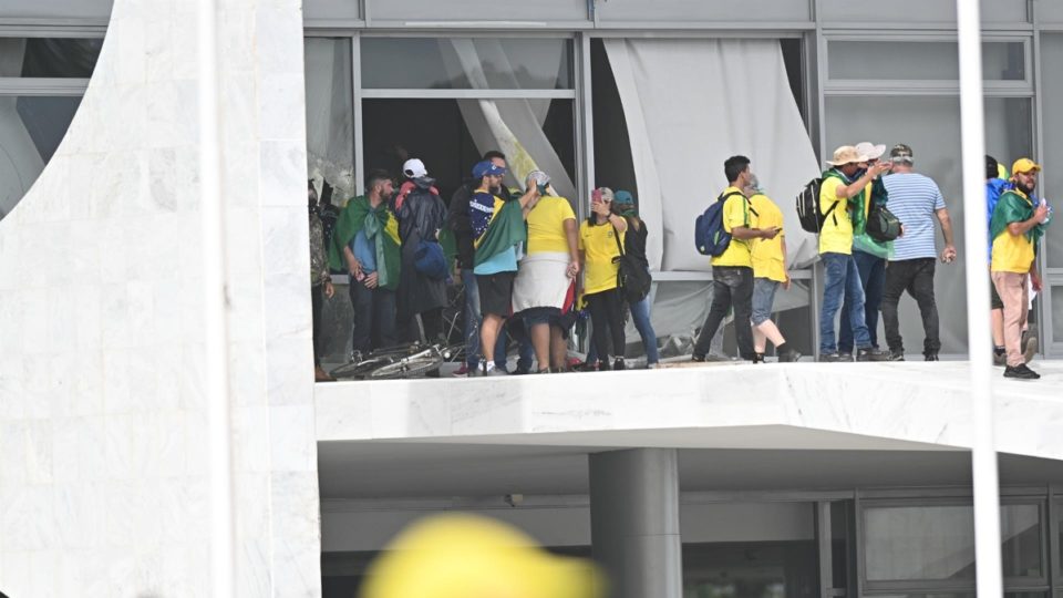 Invasão Planalto