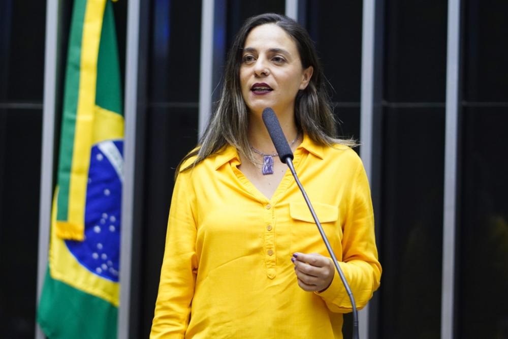 Deputada federal Fernanda Melchionna (PSOL-RS) quer impedir a aplicação no Brasil da Lei Magnitsky.