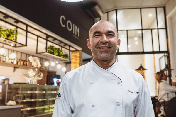 A segunda edição do “Dois Chefs, Um Menu”, projeto do chef Ivan Lopes, do restaurante COIN, acontece na quarta-feira (24).