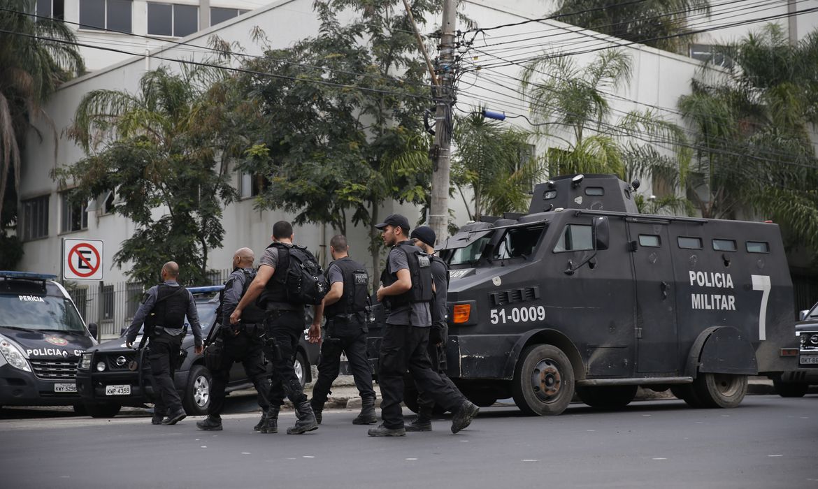Descoberta de bunker em ONG pode enfraquecer ofensiva para reduzir operações policiais