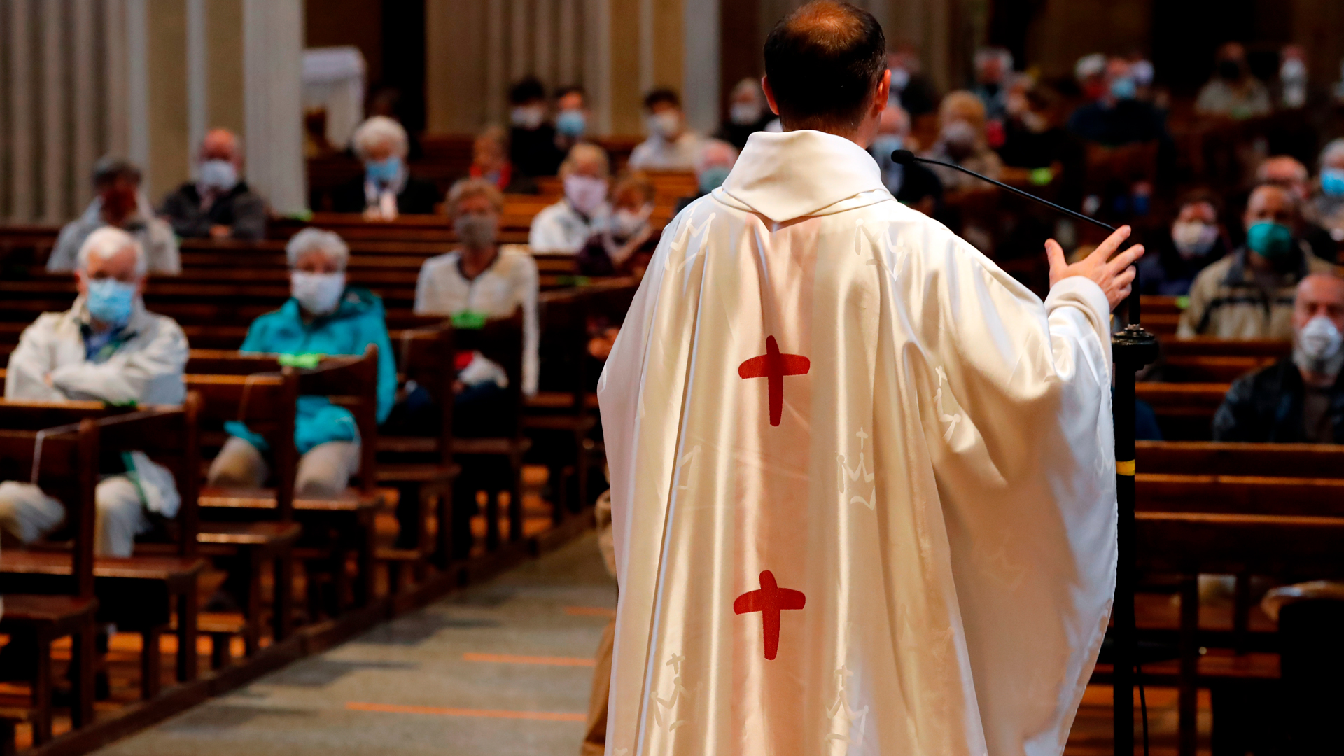 A Missa da Saudade é realizada todo dia 30 no altar da Sala Monalisa, na Capela Vaticano