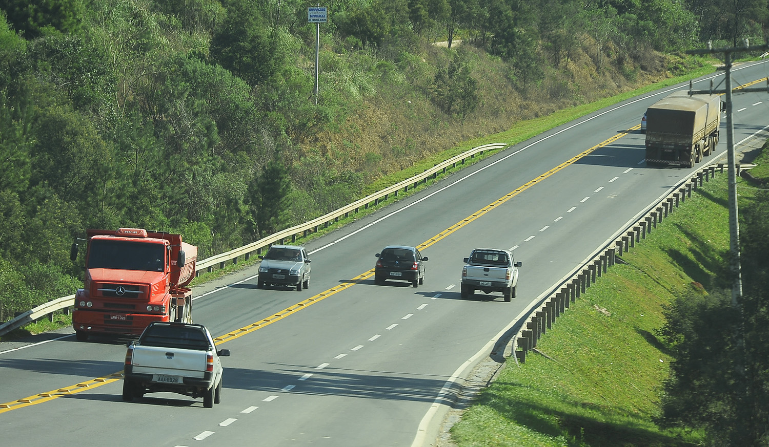 Com poucas faixas adicionais, a rodovia PR-418 deve ser duplicada integralmente nos novos contratos de pedágio do Paraná.