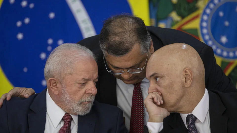 Dino Lula Alexandre de Moraes