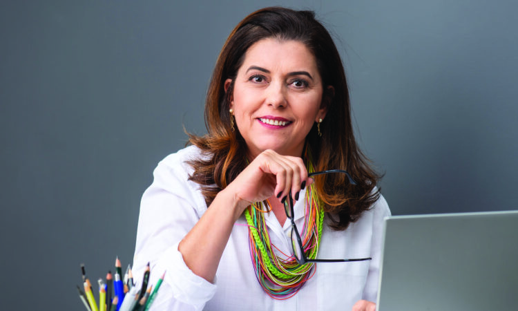 Gleide Andrade de Oliveira fecha lista de conselheiros brasileiros da Binacional.