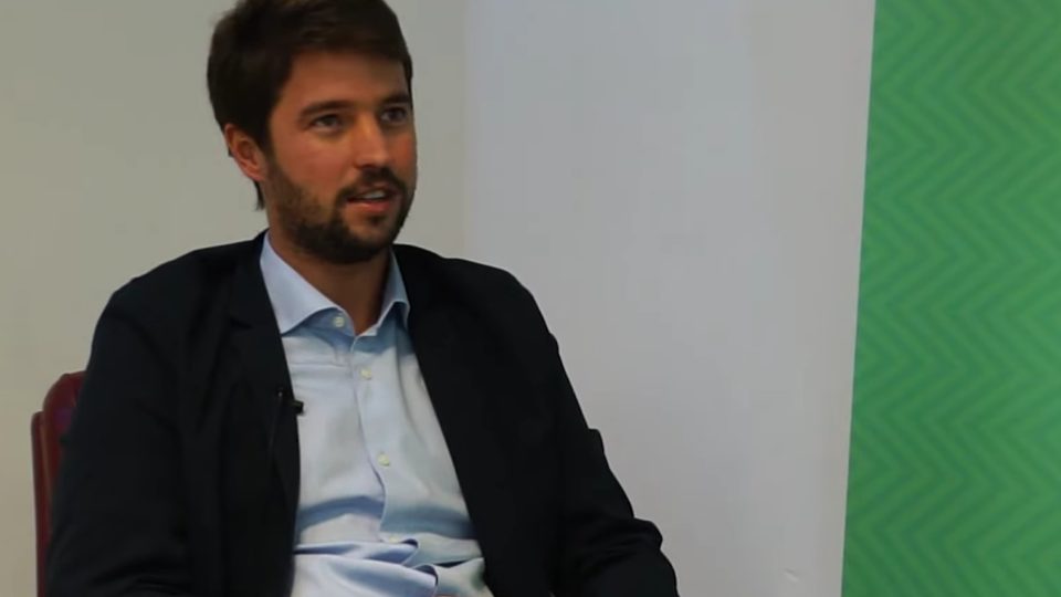 O psicólogo Alejandro Villena, coordenador da Unidade de Sexologia Clínica da Consulta Dr. Carlos Chiclana, em Madri