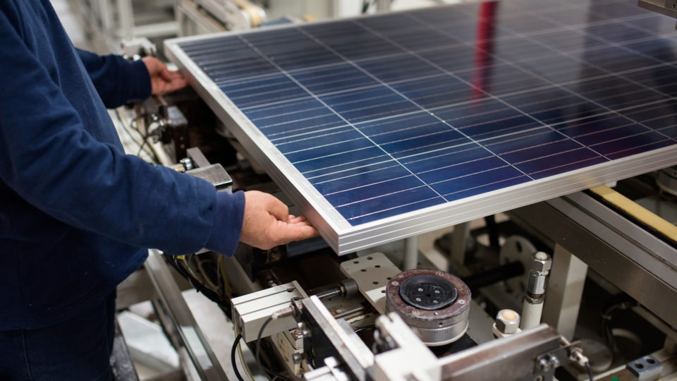 Além da certificação do INMETRO, há outras certificações internacionais que um painel solar precisa ter