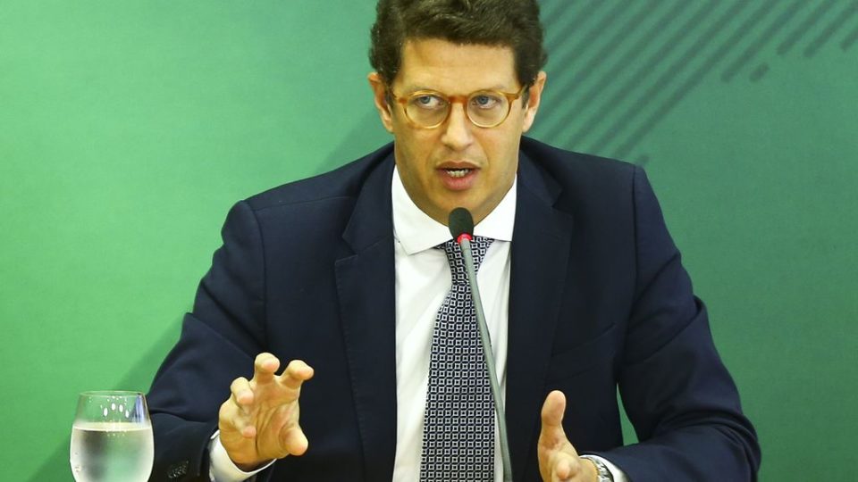 Salles critica secretariado de Tarcísio "quase todo de esquerda"