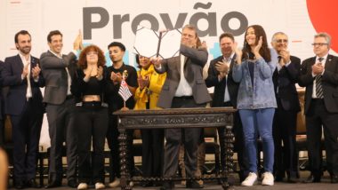 Tarcísio lança “Provão Paulista” para ingresso em universidades de São Paulo
