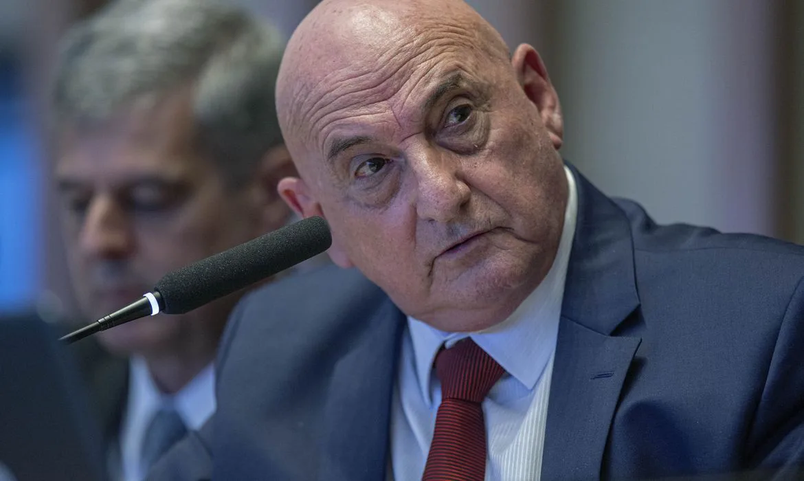 Ex-ministro Gonçalves Dias terá que prestar depoimento à CPI do MST