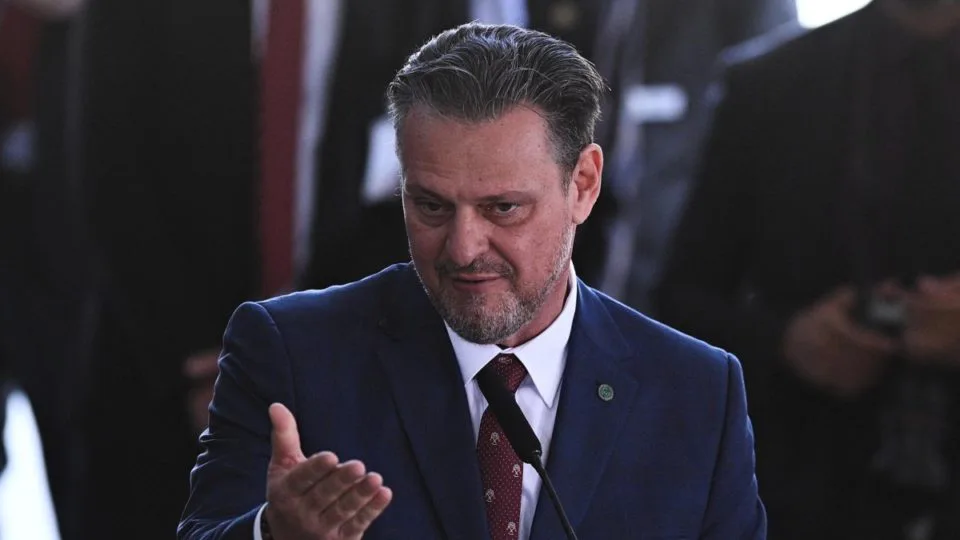 Carlos Fávaro