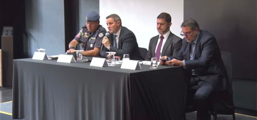 O secretário de Segurança Pública de São Paulo, Guilherme Derrite, detalhou as recentes operações policiais na cracolândia e na Baixada Santista.