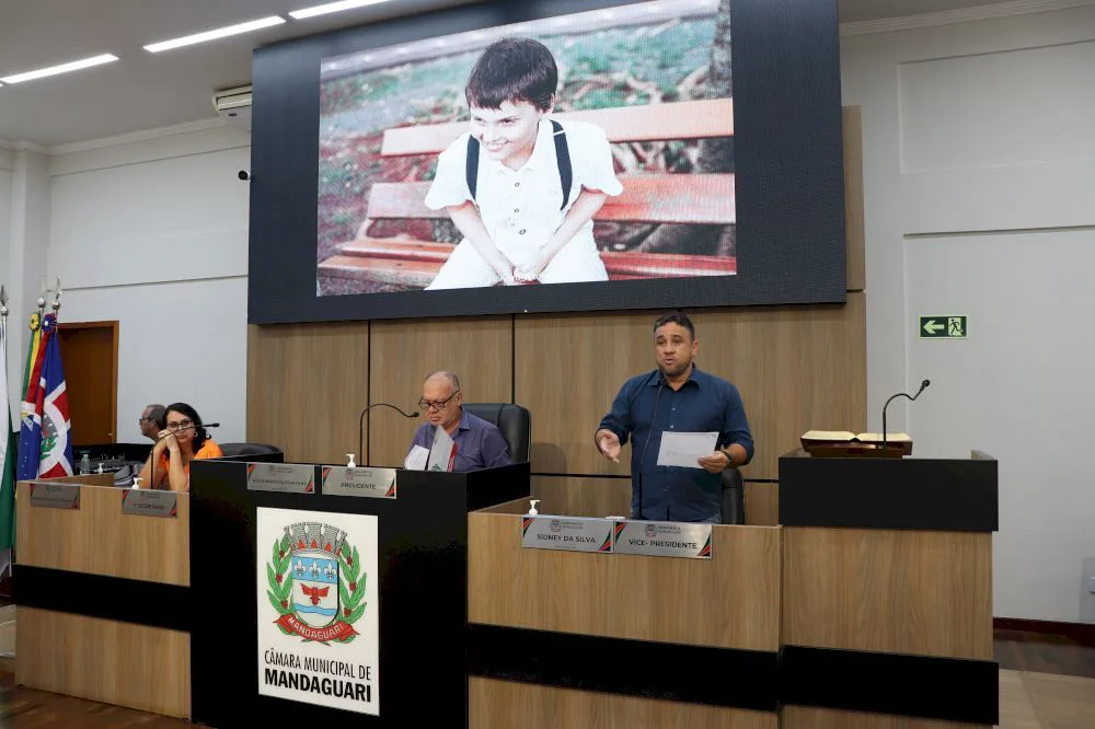 "Uma farmácia dentro de um medicamento só", defende o vereador Chiquinho