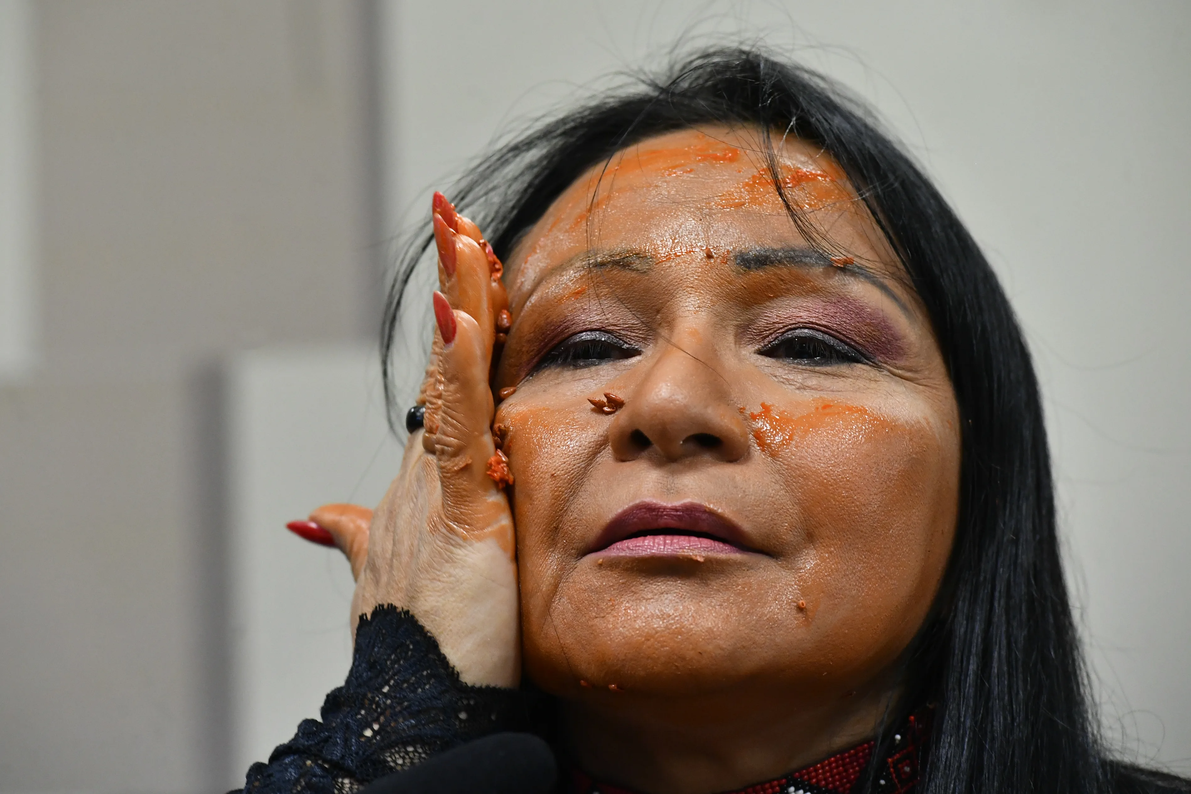 Deputada Silvia Waiãpi (PL-AP) denunciou venda de cogumelos em sites.