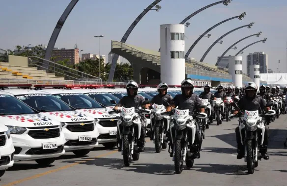 Operação Escudo para enfrentamento ao crime organizado na Baixada Santista deve durar ao menos 30 dias, diz governador.