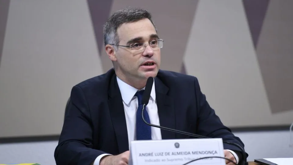 André Mendonça