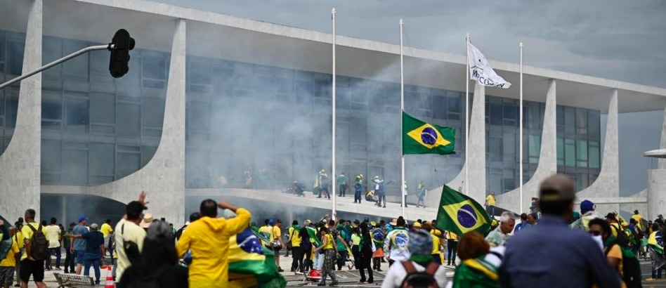 Subprocurador-geral disse que objetivo do curso é “abrir a cosmovisão dessas pessoas e tirá-las da alienação”.