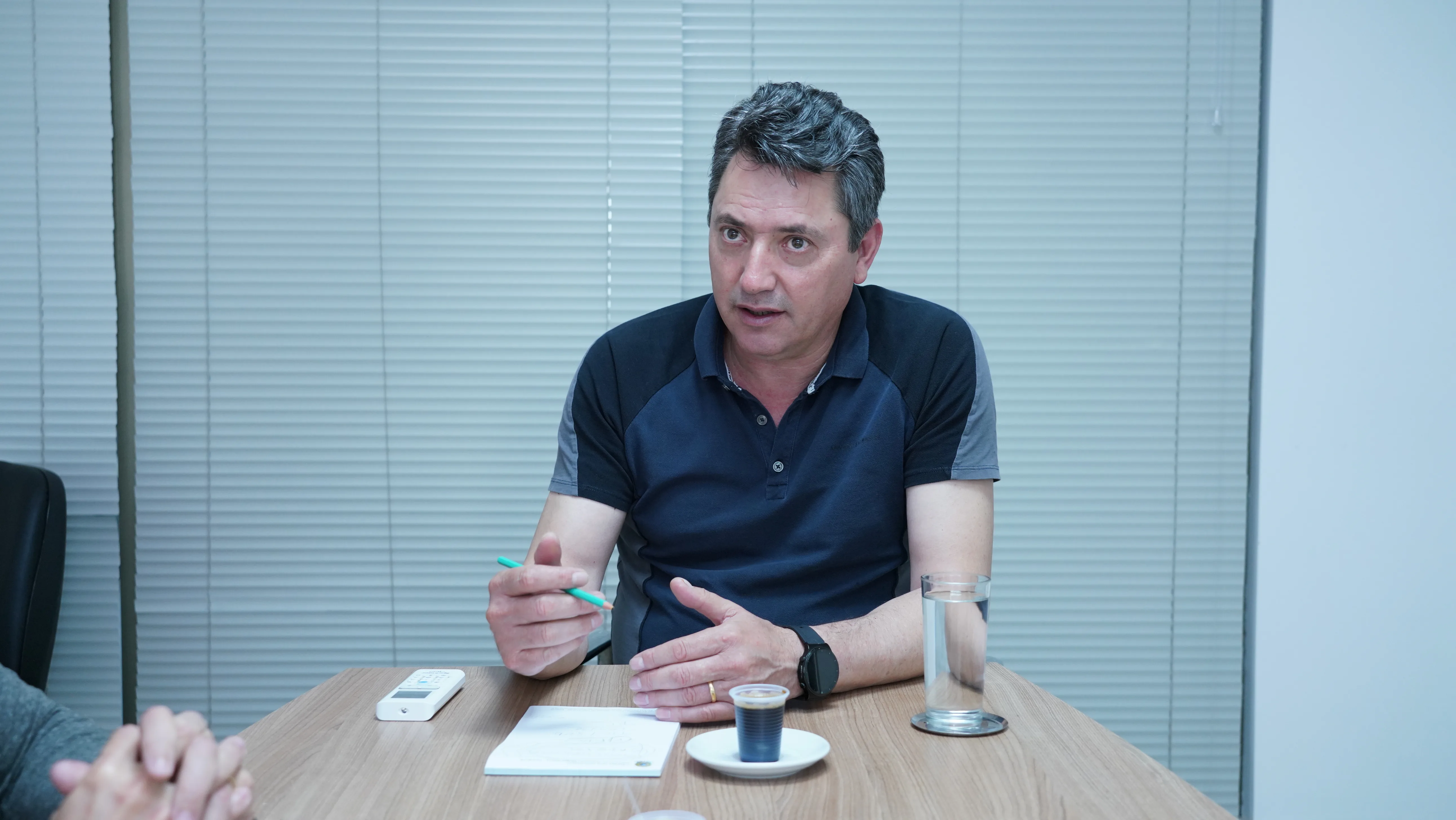 Sérgio Souza se coloca à disposição para uma vaga no Senado