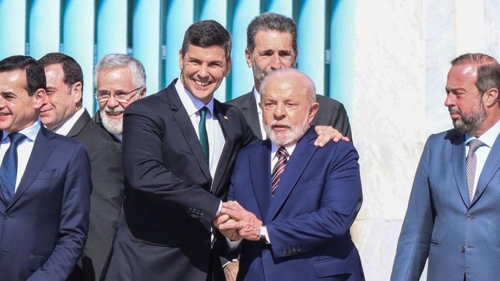 Lula vai participar da posse de Santiago Peña e para abrir as discussões da reformulação do Tratado de Itaipu.