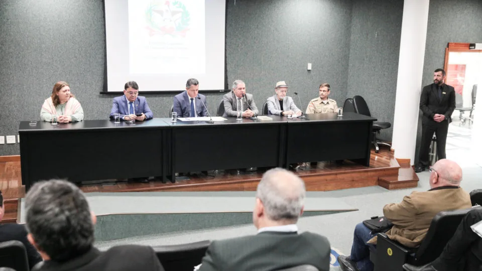 Hino de Santa Catarina: alteração da letra foi tema de audiência pública na Assembleia Legislativa do estado.