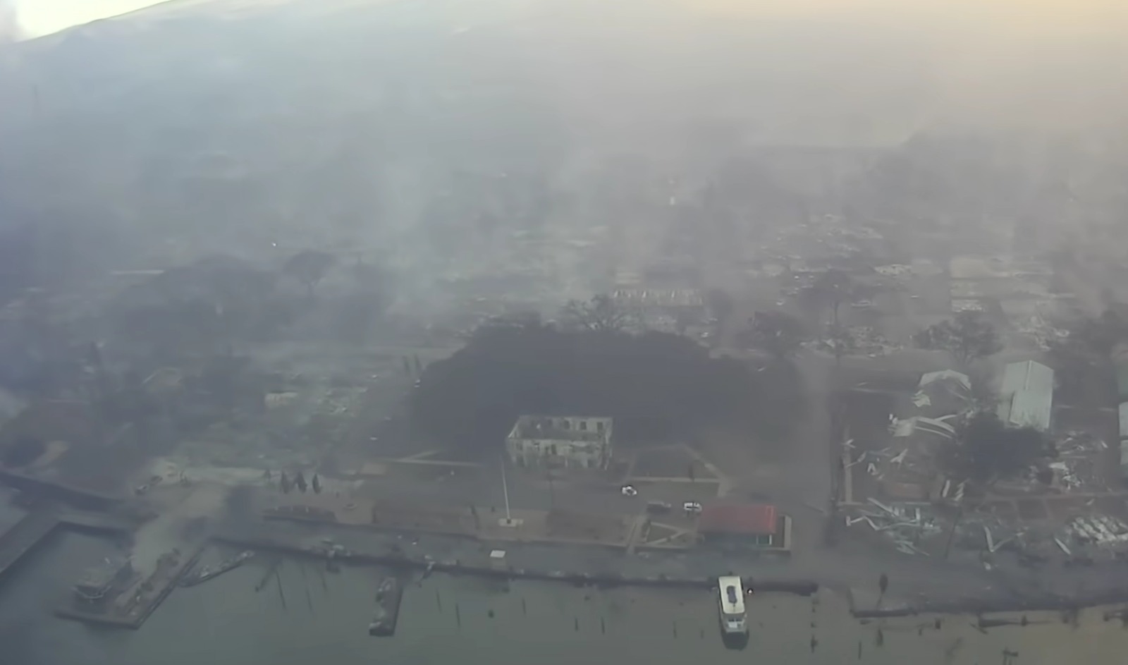 Imagens aéreas dos incêndios no Havaí, na última semana