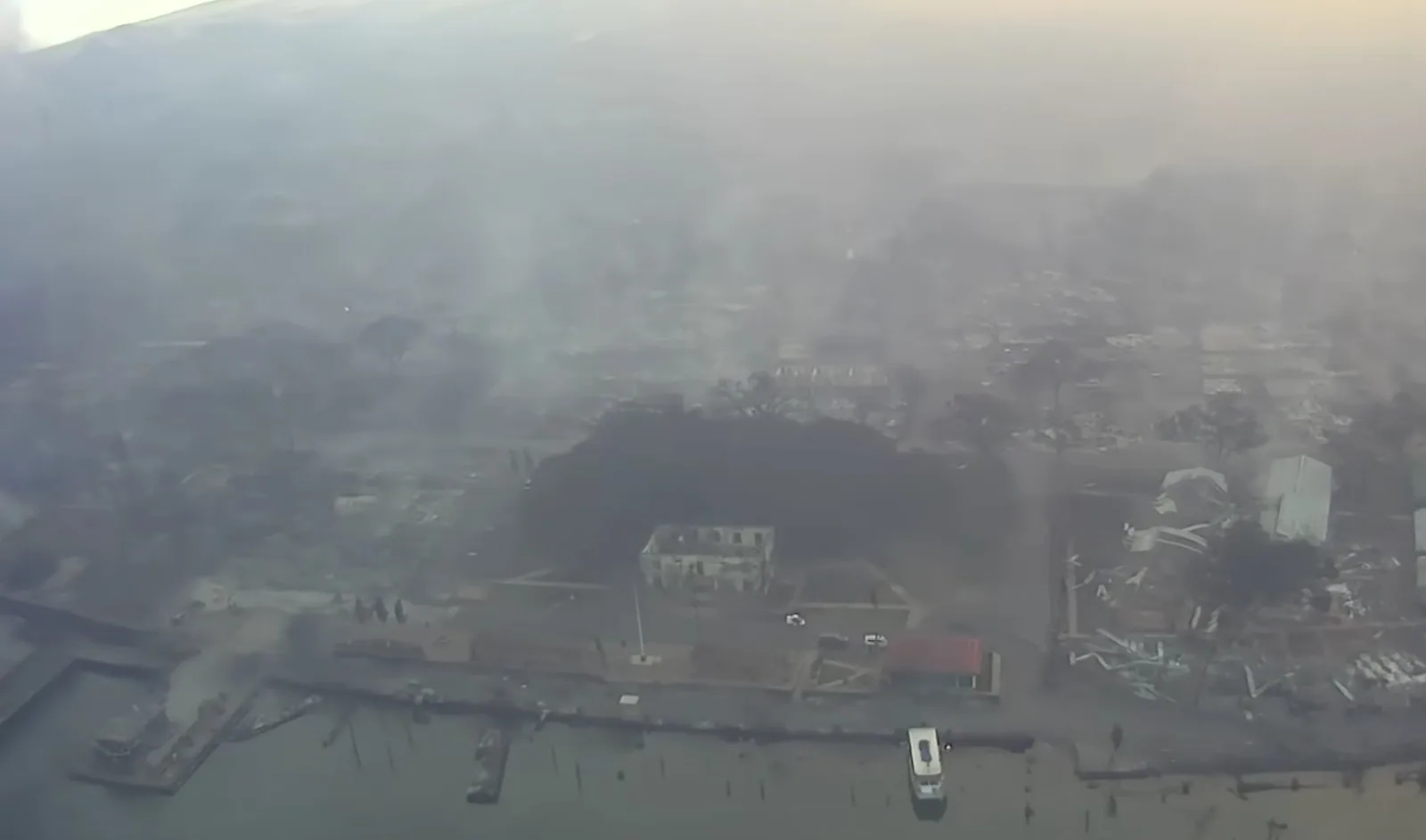 Imagens aéreas dos incêndios no Havaí, na última semana