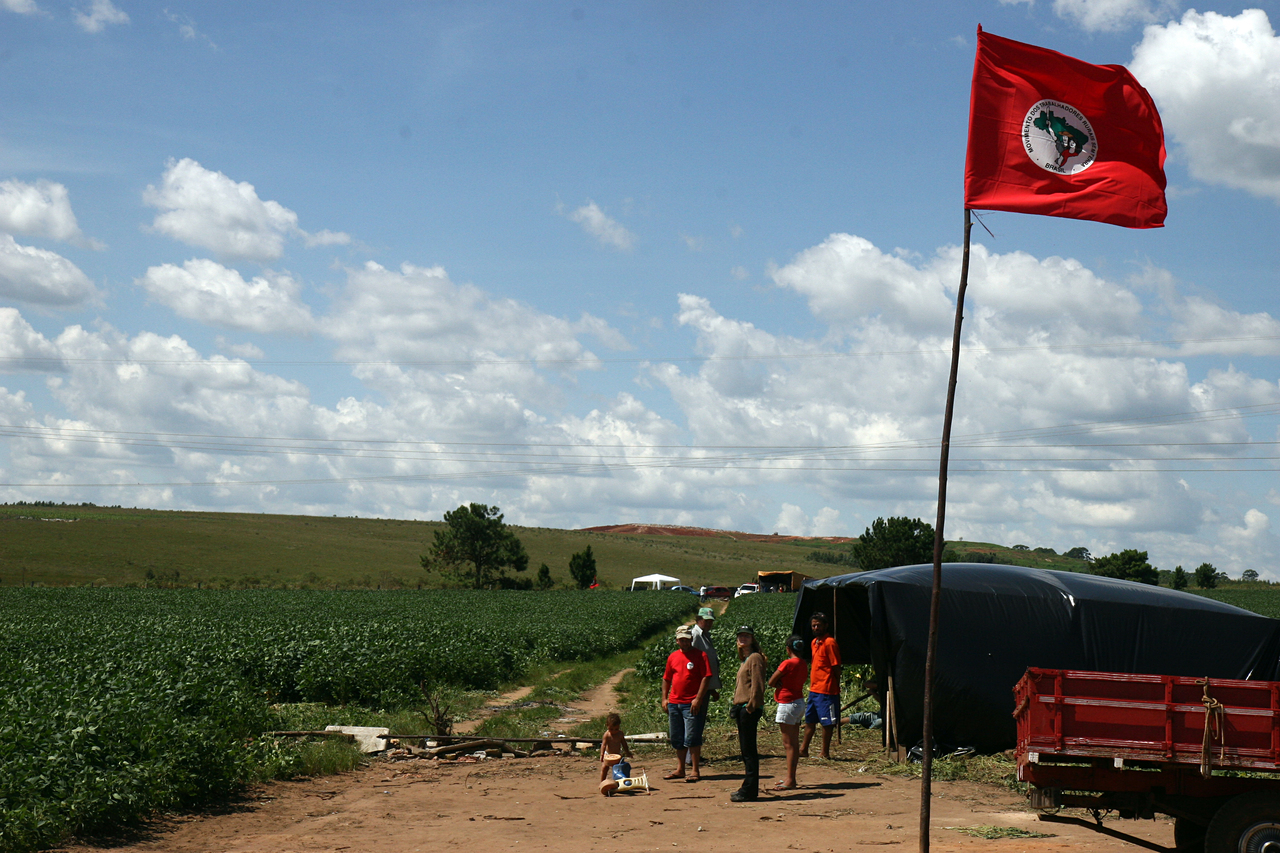 Abril Vermelho do MST deixa produtores rurais apreensivos. Em resposta, Abril Amarelo do Invasão Zero promete coibir invasões