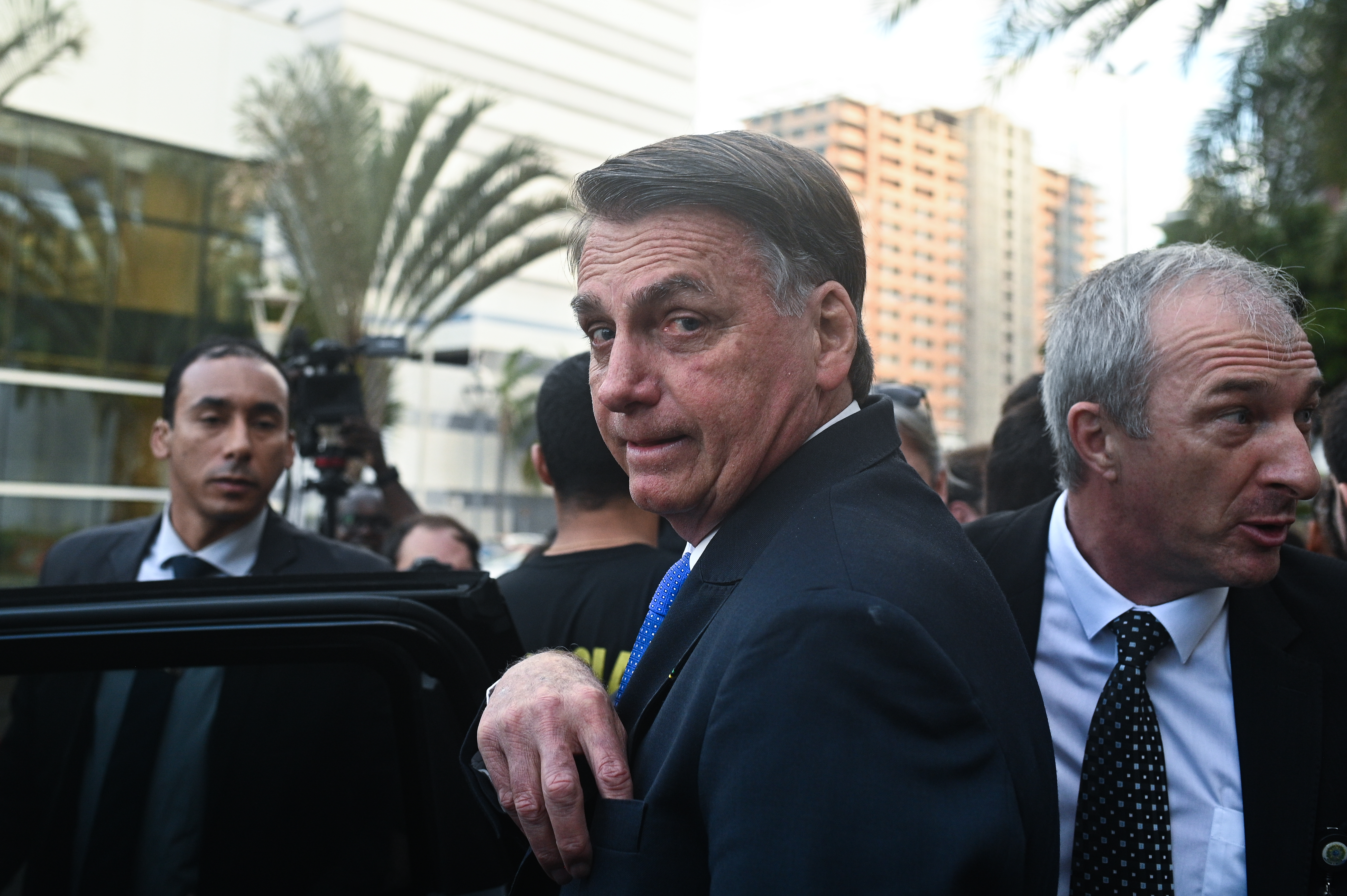 Bolsonaro: &#8220;Preso, eu? No 7 de setembro? Du-vi-do&#8221;.