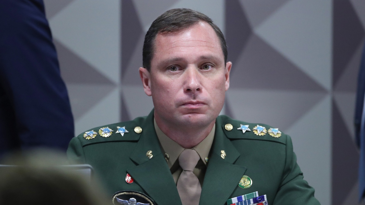 Ex-ajudante de ordens de Bolsonaro será ouvido às 10h no inquérito que apura a suposta contratação do hacker Walter Delgatti.