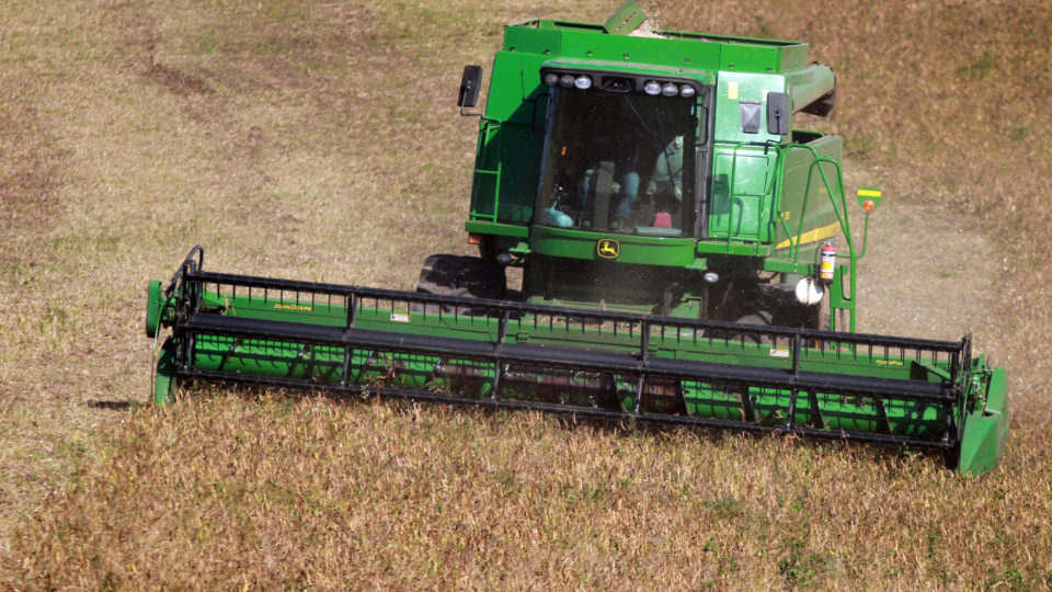 Estado enviou série de pareceres técnicos sobre cultivo estendido da soja no Paraná