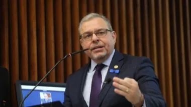 No Paraná, o projeto de lei foi proposto pelo deputado estadual Ricardo Arruda (PL)