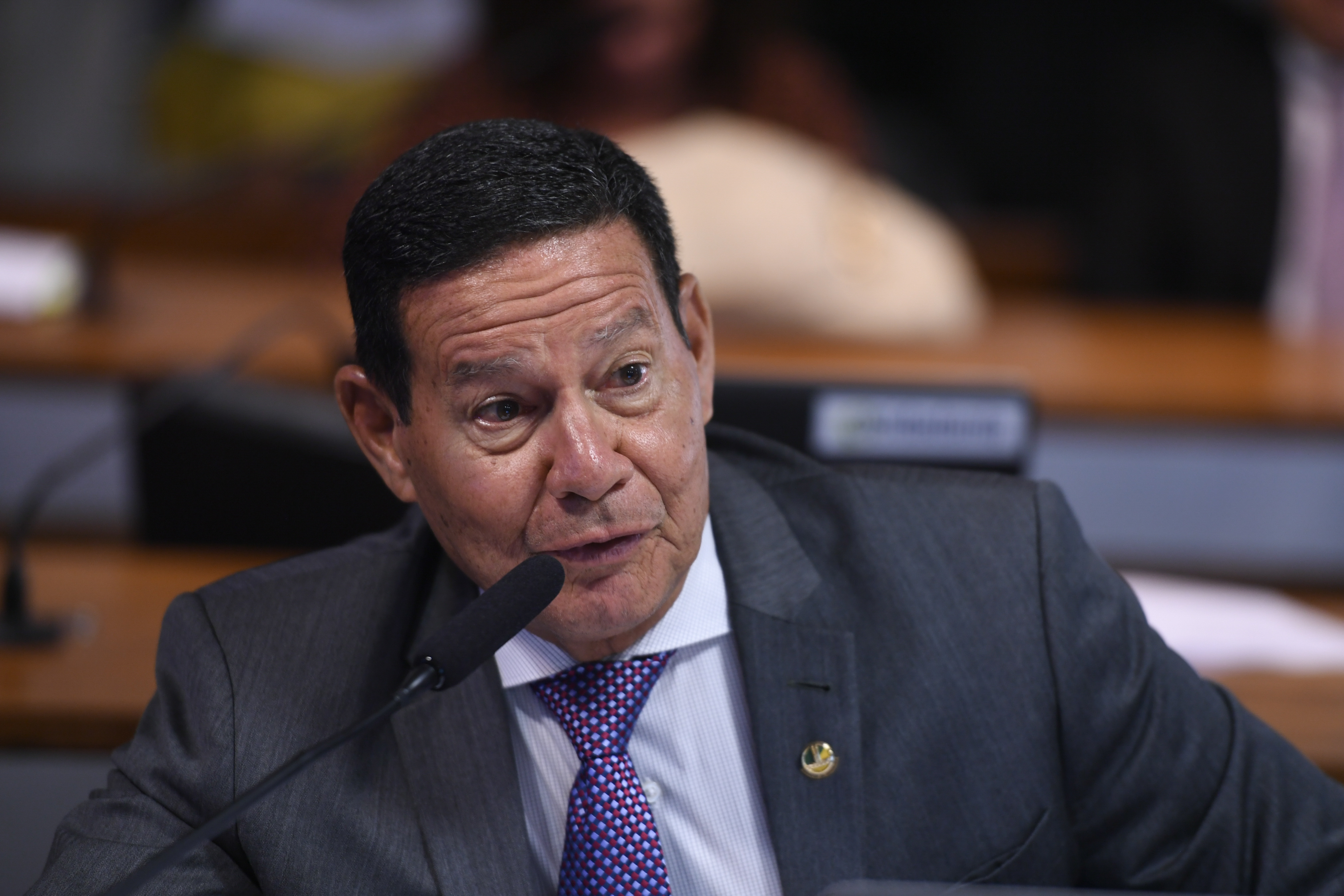 Para o senador Hamilton Mourão, transferência dos julgamentos para o plenário virtual “afasta a sociedade da Justiça e desrespeita o senso comum”